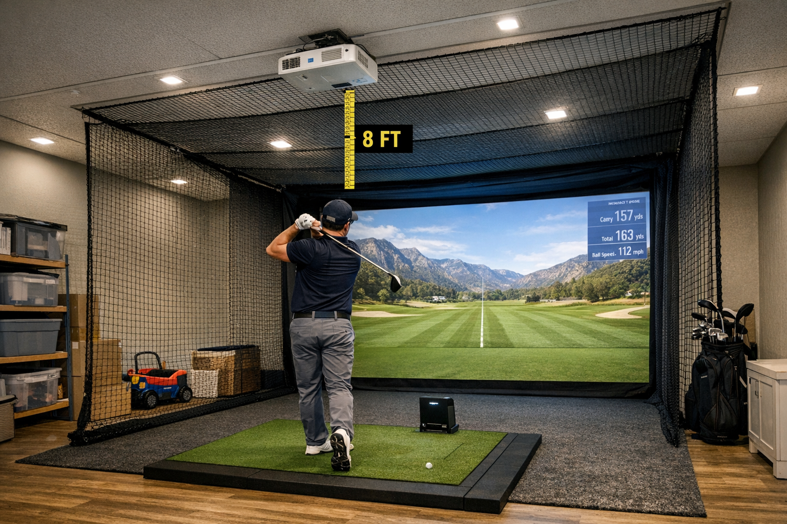 Indoor golf simulator ruimte thuis